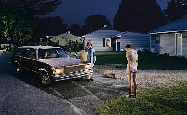Daughter, 2002, Gregory Crewdson, Collection privée.